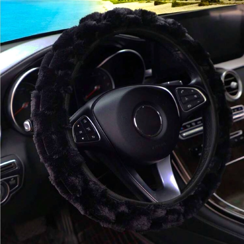 Black Checkered Fluff Steering Wheel Cover NWT